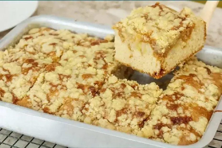 cuca de banana com doce de leite