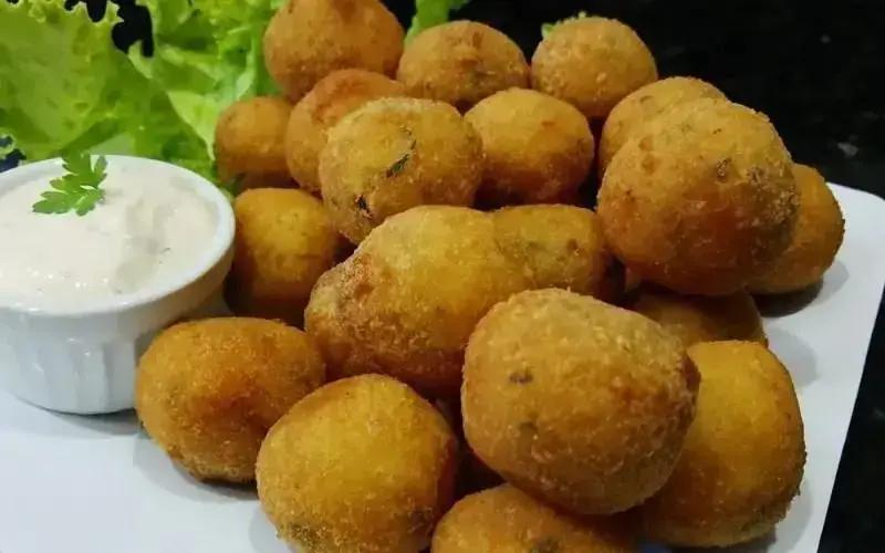 receita de bolinho de peixe simples