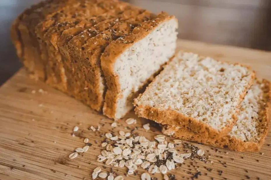 A palavra chave com base no artigo fornecido é Pão Integral de Aveia e Chia.