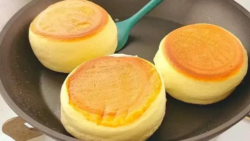 Bolinho Pom-Pom de Frigideira