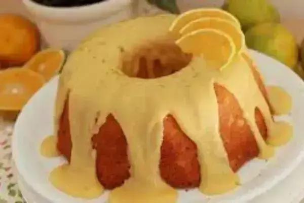 Bolo de Laranja com Leite Condensado
