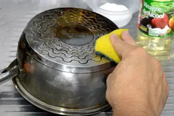 Misturinha para Ariar Panelas
