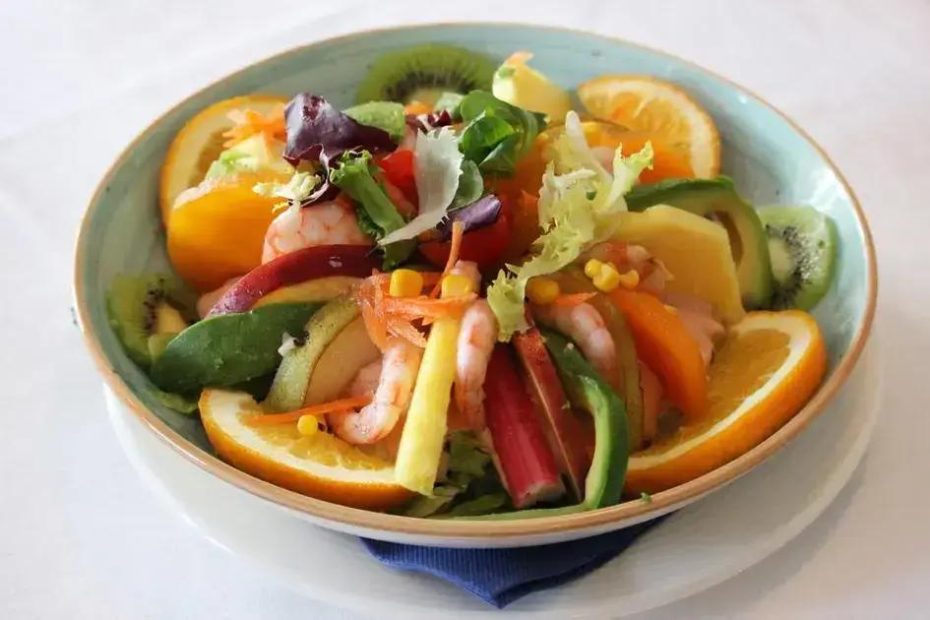 Receita Prática de Salada Tropical