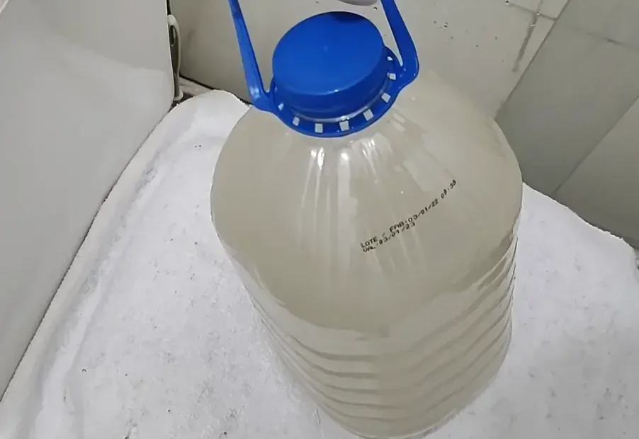 água sanitária caseira