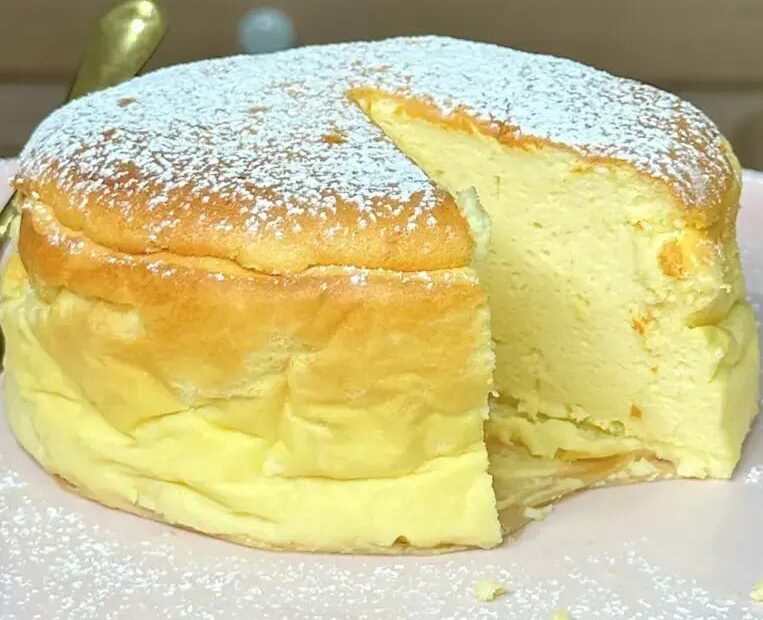 Bolo de Nuvem de Iogurte: Receita Leve e Fofa